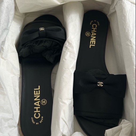 CHANEL Shoes - Chanel Sandals size 39.5